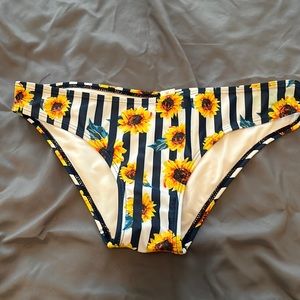 Shein Women’s medium swim bottoms